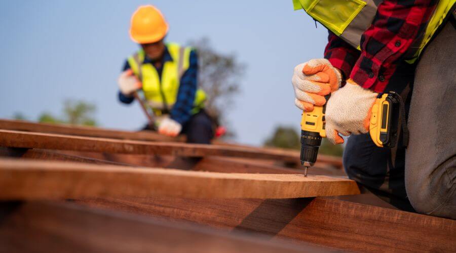 Professional New roof installation in Lynnville, IN